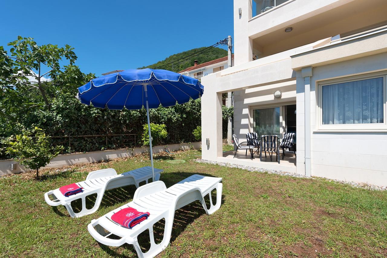 Apartments Villa Adriatic Tivat Extérieur photo